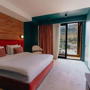Otel About Sololaki